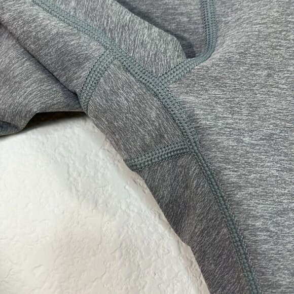 Lululemon Speed Tight II Heathered‎ Slate size 6 Activewear - Picture 4 of 11